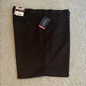 Roundtree & Yorke Men's Dark Brown Flat Front Shorts